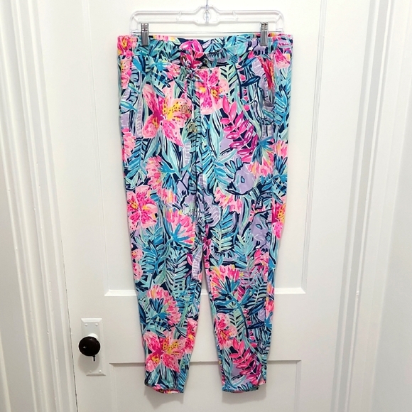 Lilly Pulitzer Pants - Lilly Pulitzer Multicolor Floral Ankle Pants